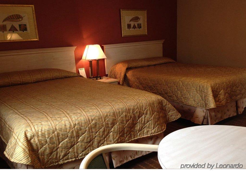 Wilbraham Inn Ludlow Экстерьер фото