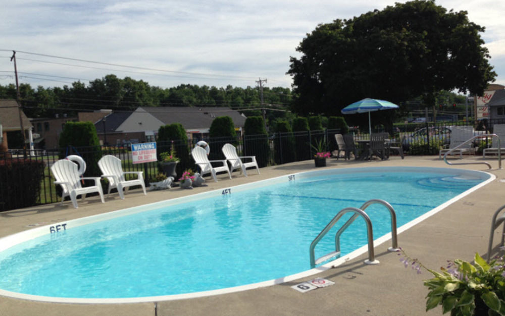 Wilbraham Inn Ludlow Экстерьер фото