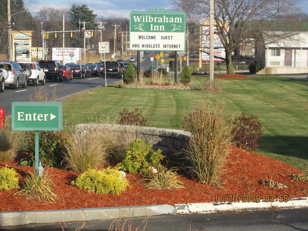 Wilbraham Inn Ludlow Экстерьер фото