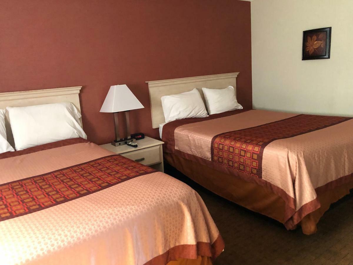 Wilbraham Inn Ludlow Экстерьер фото