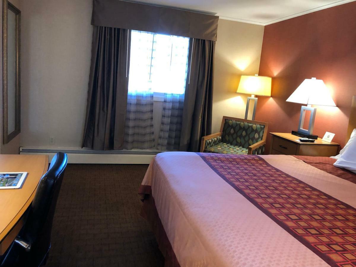 Wilbraham Inn Ludlow Экстерьер фото