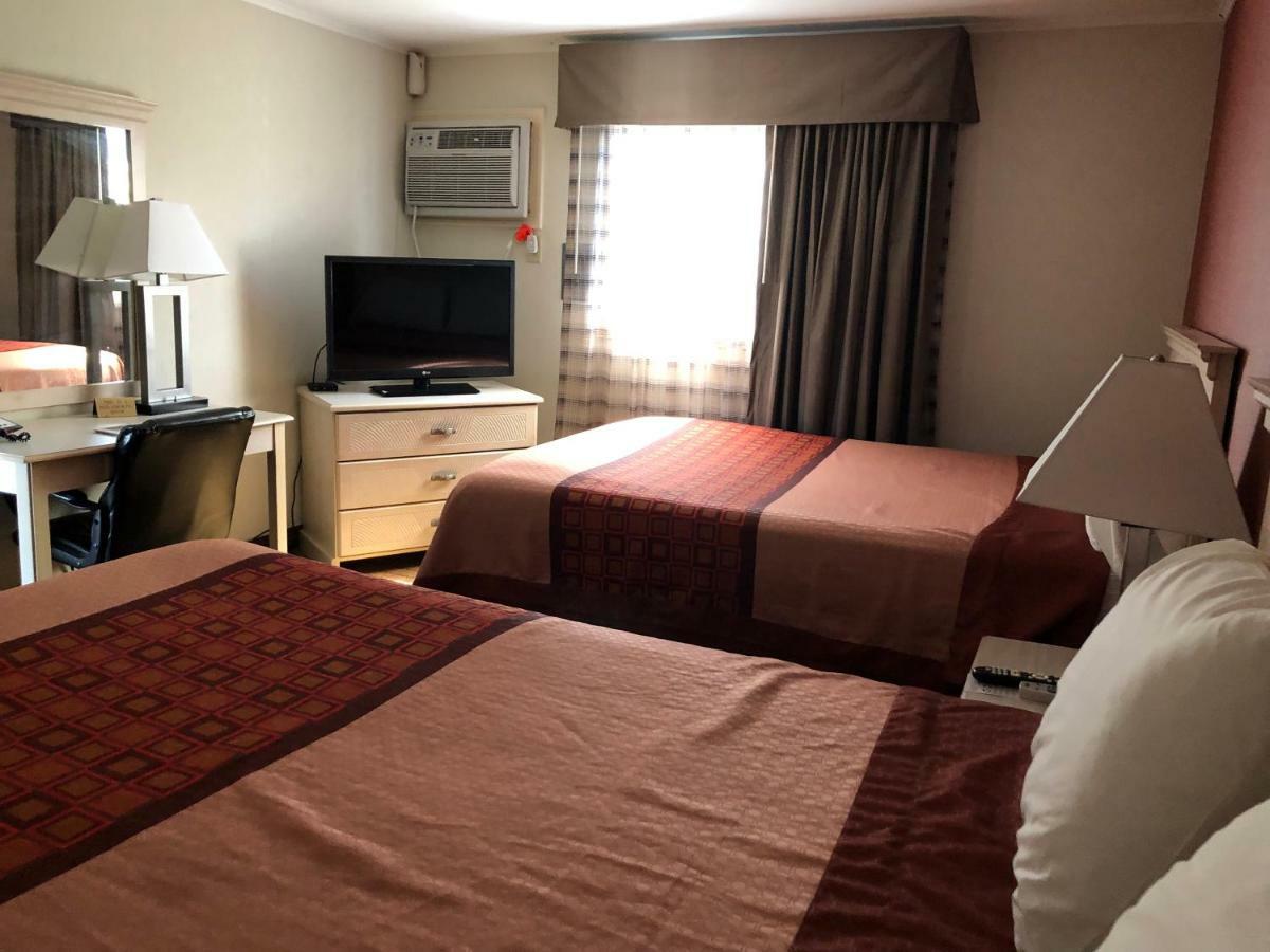 Wilbraham Inn Ludlow Экстерьер фото